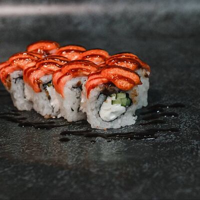 Филадельфия запеченная в Ронин по цене 650 ₽