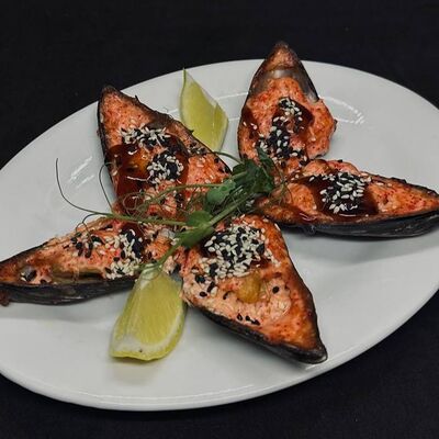 Мидии киви запеченные в Кафе сон у моря по цене 550 ₽