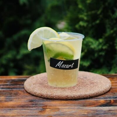 Лимонад Классический СРЕДНИЙ в Кофейня Mozart по цене 300 ₽