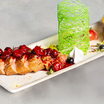 Утиная грудка с гратеном в Станъ по цене 1100 ₽