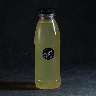 Лимонад натуральный Цитрусовый в Много Мяса по цене 159 ₽