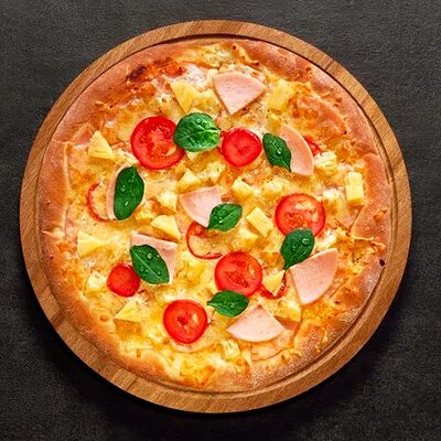 Пицца Бергамо (30 см) в ПиццаПлюс по цене 870 ₽