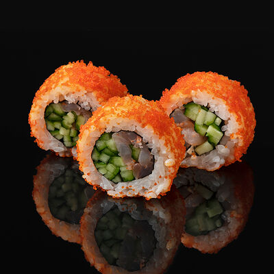 Ролл Калифорния с креветкой 8 шт в Аматера Суши по цене 330 ₽