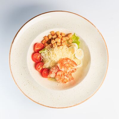 Цезарь с креветками в Семейный ресторан Tiki&Taki по цене 750 ₽