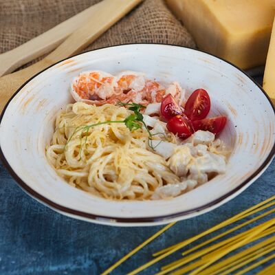 Паста с морепродуктами в Тайфун по цене 349