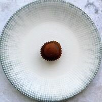 Трюфельная конфета в Let it be