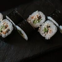 Маки Угорь в Хаус