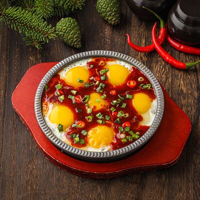 Жареный соевый творог в сладко-остром соусе в Рисарт по цене 660 ₽