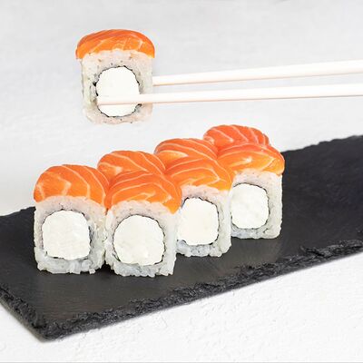 Филадельфия 1 грань с сыром в Суши Boom по цене 904 ₽