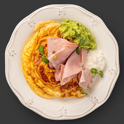 Омлет с мортаделлой и авокадо в Cheesus по цене 610 ₽