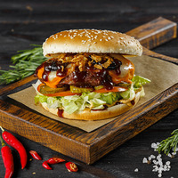 Шеф бургер в ИТЛЕ Стейк-кафе Halal