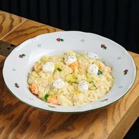 Орзо с креветками и лимонной рикоттой в Мона