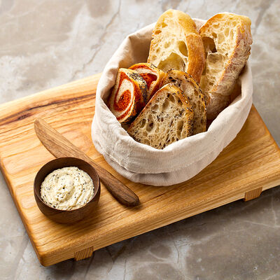 Хлебная корзина в Osteria Dolce по цене 420 ₽