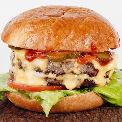 Чизбургер двойной 370гр в Choppers по цене 610 ₽