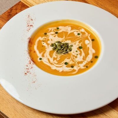 Тыквенный суп со сливками в Винегрет по цене 440 ₽