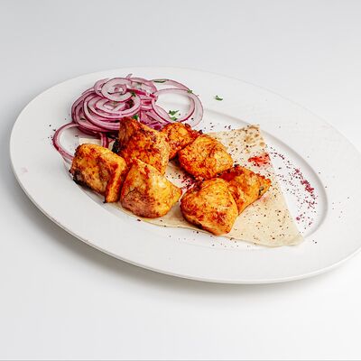 Шашлык из куриного филе по-турецки в Ривьера по цене 340 ₽