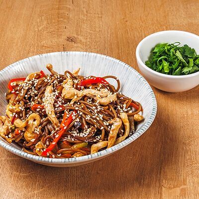 Лапша с курицей в Nel tempo по цене 490 ₽