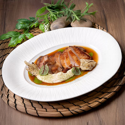 Бедро цыпленка с цветной капустой и мясным жу в Белок по цене 750 ₽