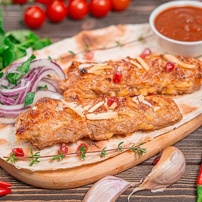 Люля-кебаб из курицы в Грузинская Усадьба у Гочи по цене 540 ₽