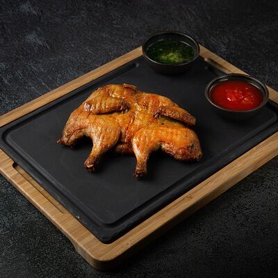 Фермерский цыпленок на сковороде в Fish Point по цене 1290 ₽