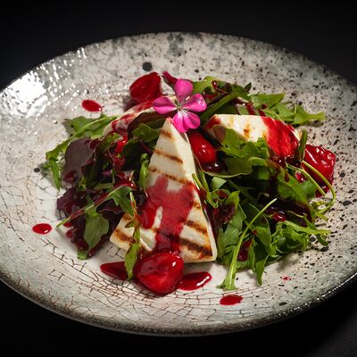 Жареный Адыгейский сыр в Репаст по цене 650 ₽