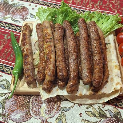 Колбаски куриные на гриле в Огонь и дым по цене 300 ₽