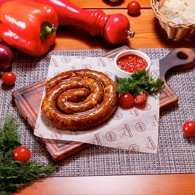 Колбаска Охотничья с соусом Аджика в Золотая прага по цене 1135 ₽