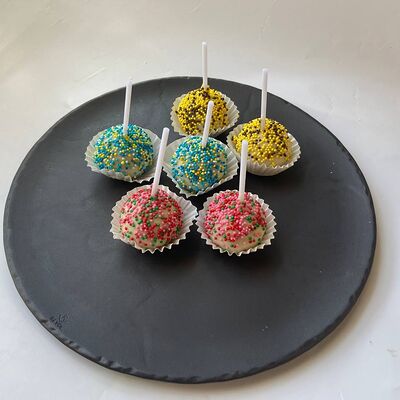 Кейк попс в Самовар на Минусинской по цене 80 ₽