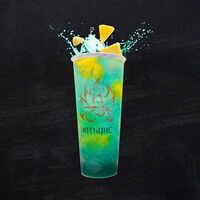 Ананасовый адепт я в Kitsune Cafe