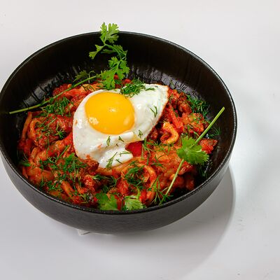 Жареный лагман с телятиной в Ched по цене 700 ₽