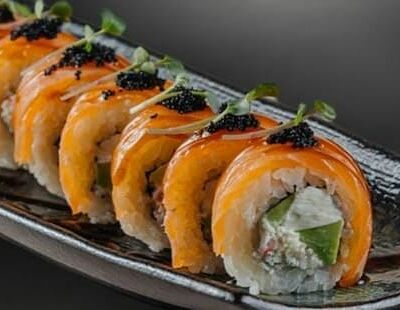 Ролл нежный краб в Papaya по цене 1020 ₽