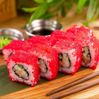 Ролл Калифорния с лососем в ЧиллДОМ по цене 540 ₽