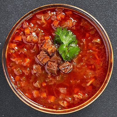 Суп Харчо с говядиной в Lafa Lounge по цене 480 ₽