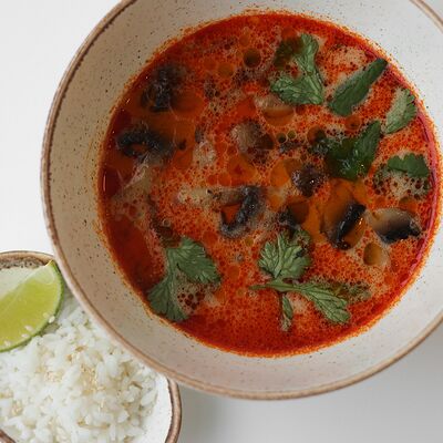 Том Ямв Блиныпицца по цене 620 ₽