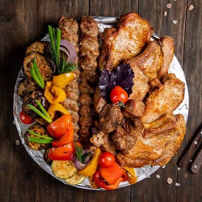 Ассорти из свинины в Шашлык Хаус GRILL&PIZZA по цене 18799 ₽