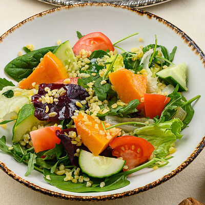 Свежие овощи с запеченой тыквой и булгуром в Кавказ по цене 320