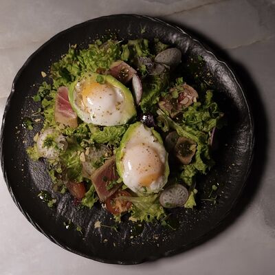 Салат с тунцом в Fjord по цене 790 ₽