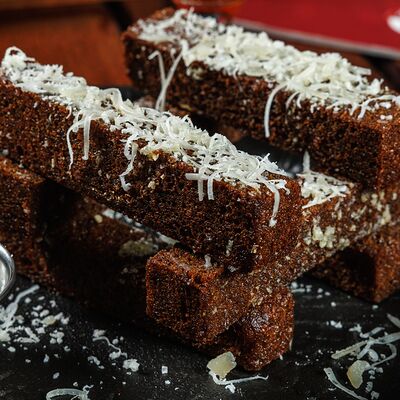 Чесночные гренки в Моравия по цене 374 ₽