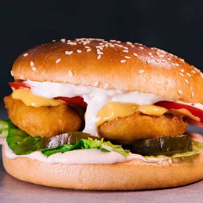 Чикен бургер M в Бургер Сайз по цене 489 ₽