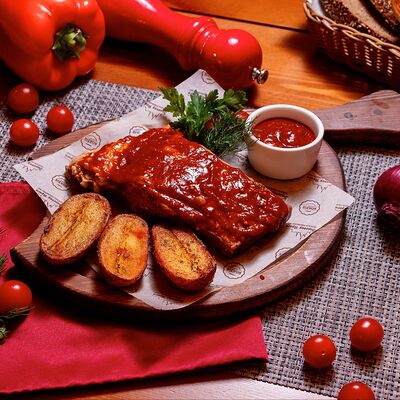 Рёбрышки свиные BBQ в Золотая прага по цене 1235 ₽
