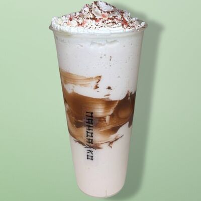 Милкшейк Банан-клубника в ПандаКо по цене 425 ₽