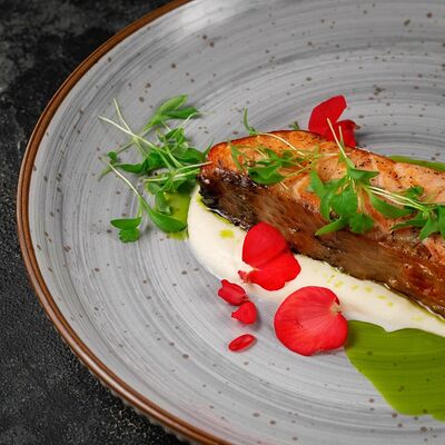 Стейк лосося в Duran Bar & Grill по цене 819