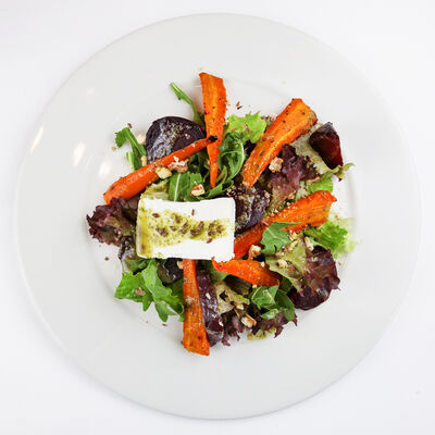 Салат с запеченными овощами в Kitchen по цене 380