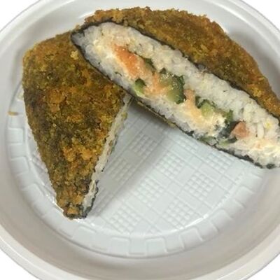 Суши-сэндвич с сёмгой в Max Burger Halal по цене 440 ₽