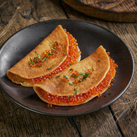 Блинчики Шинок с красной икрой в Ресторан Шинок