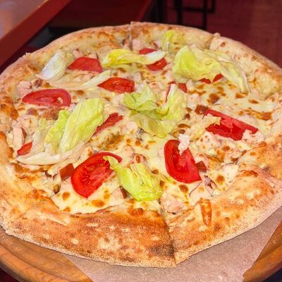 Цезарьв Gastrobar Лучшая еда с доставкой по городу по цене 770 ₽