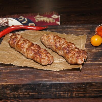 Люля кебаб из телятины в FastШашлык и Хинкали по цене 350 ₽