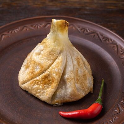 Хинкали с курицей жареныев Хинкальная Сациви по цене 300 ₽