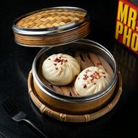 Дваджи Бао в Mr Pho Bo