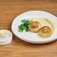 Куриные котлеты с картофельным пюре в Клёво